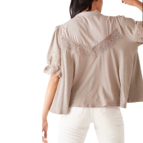 NWT FREE PEOPLE Walk In The Park Top Sage Beige Boho Ruffle S - Picture 4 of 6